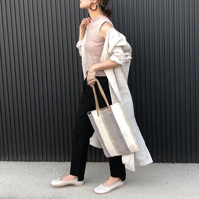 春夏秋冬使える15選 白シャツワンピースを使用したおすすめコーディネート特集 Unisize ユニサイズ 春夏秋冬使える15選 白シャツワンピースを使用したおすすめコーディネート特集 Unisize ユニサイズ