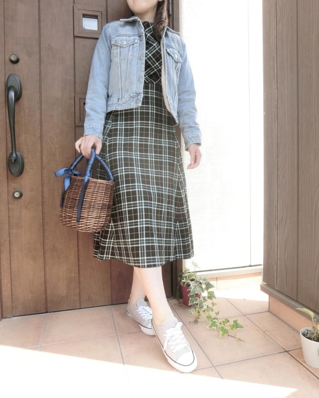 21年おすすめ人気zara ザラ ワンピース春夏秋冬コーデ30選 花柄やチェック柄が人気のワンピース 黒ワンピースコーデ着こなしをチェック Unisize ユニサイズ 21年おすすめ人気zara ザラ ワンピース春夏秋冬コーデ30選 花柄やチェック柄が人気のワンピース 黒ワンピースコーデ着こなしをチェック Unisize ユニサイズ