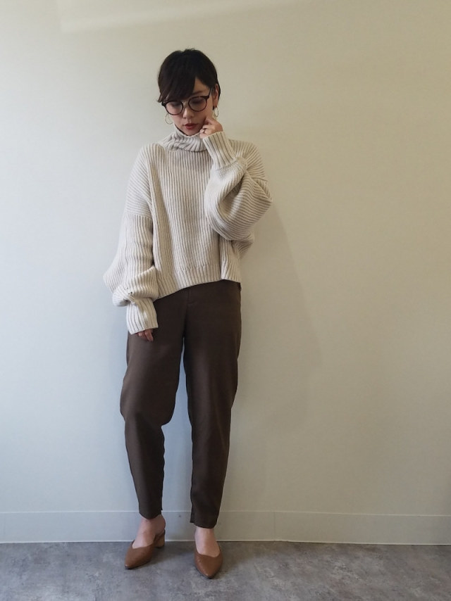 胸が大きい女性のファッション着痩せ術 胸が大きい女性のファッションコーディネート特集 Unisize ユニサイズ