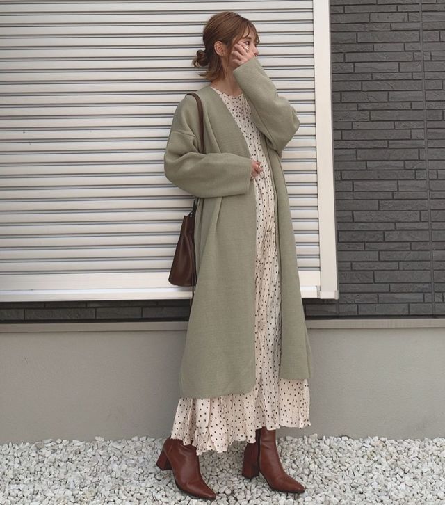 21年おすすめ人気zara ザラ ワンピース春夏秋冬コーデ30選 花柄やチェック柄が人気のワンピース 黒ワンピース コーデ着こなしをチェック Unisize ユニサイズ